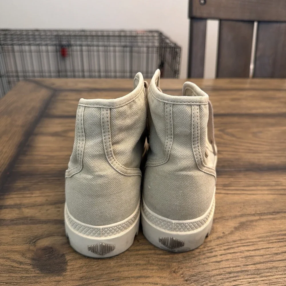 Men's Palladium US 9 Men's Shoes